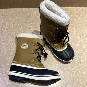 Sorel Yoot Pac Waterproof Insulated Snow Boot Size 2